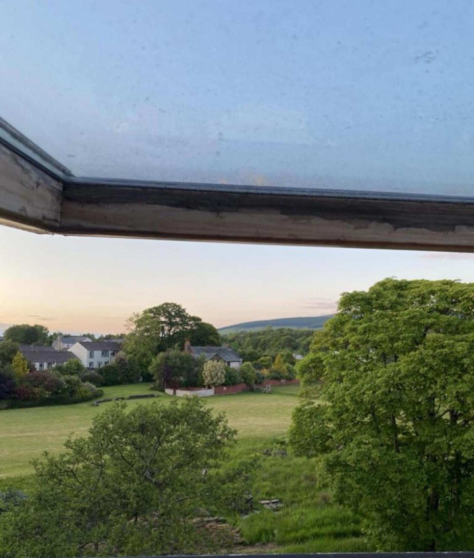 Riverbank Cottage River Ehan Double Balcony Egremont (Cumbria) 外观 照片